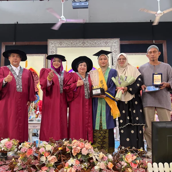 Saffi Nur Zuhaireen binti Sazarudin